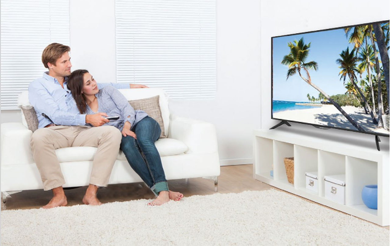 Watching TV can boost happiness - SHARP Singapore